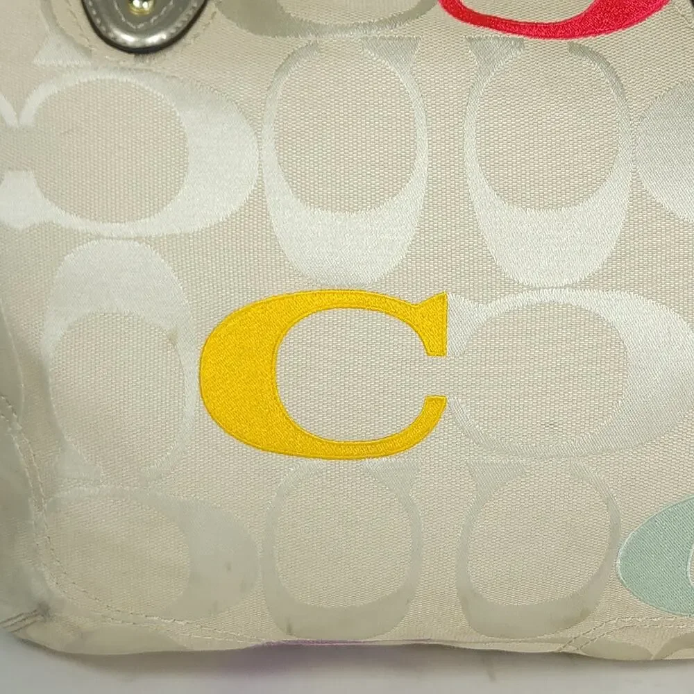 Coach vtg poppy